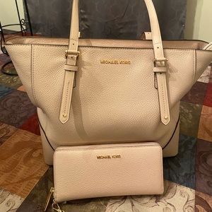 Michael Michael Kors Pink Aria Tote & Wallet